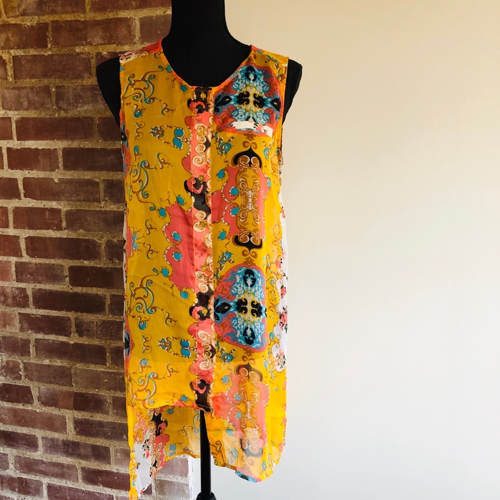 Camilla Tree Button-Up Asymmetric Tank Sz M EUC